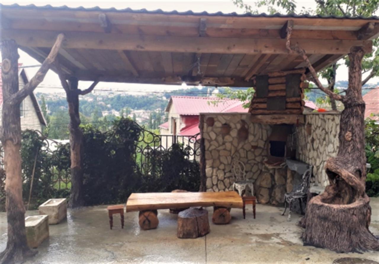 Mango'S Guesthouse Kutaisi Exterior foto